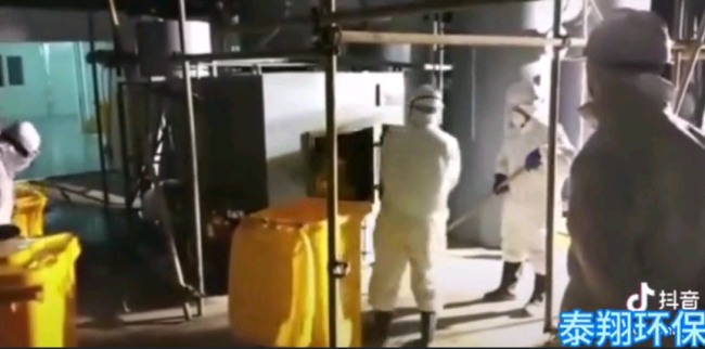 火神山醫(yī)院垃圾焚燒爐工作現(xiàn)場